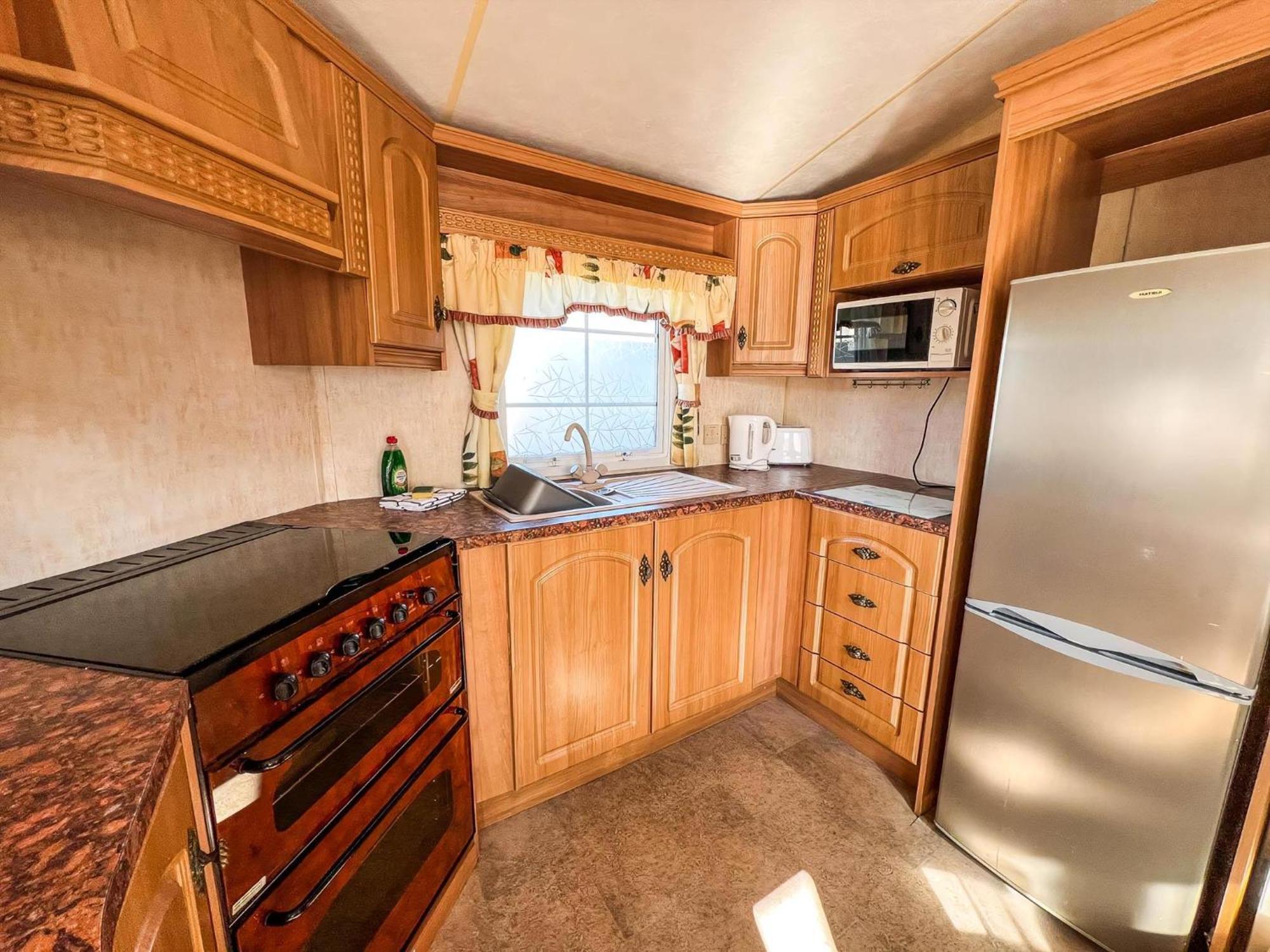 6 Berth Dog Friendly Caravan In Hunstanton, Minutes From The Beach Ref 13013L Exterior foto